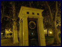 Zagreb by night 71 - Park Zrinjevac, Meteorological  Column