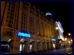 Zagreb by night - Ilica, Nama department store