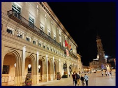 Zaragoza by night 23